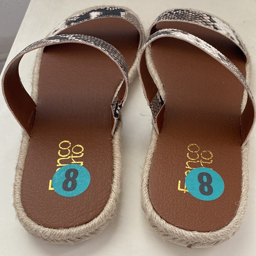 Franco Sarto Sandals  Size 8 - Picture 2 of 4